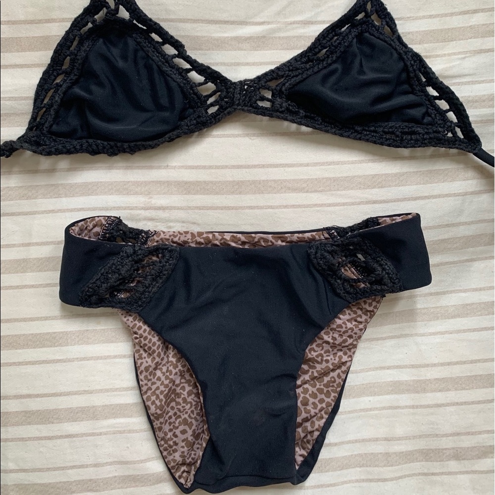 Acacia Honey 2 piece
